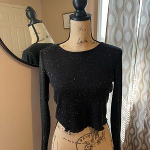 Black dotted soft AE cropped long sleeve